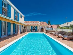 Prodej vily, Zadar, Chorvatsko, 410 m2