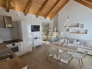 Prodej vily, Trogir, Chorvatsko, 135 m2