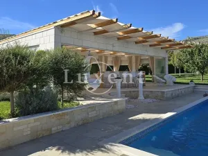 Prodej vily, Trogir, Chorvatsko, 135 m2