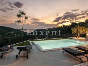 Prodej vily, Rogoznica, Chorvatsko, 220 m2