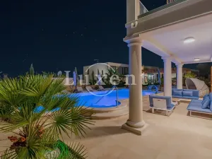 Prodej vily, Rogoznica, Chorvatsko, 420 m2