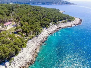 Prodej pozemku pro bydlení, Milna, Chorvatsko, 8880 m2