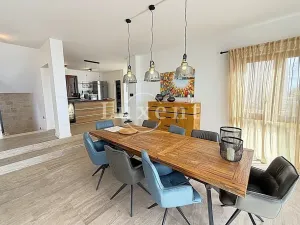 Prodej rodinného domu, Zadar, Chorvatsko, 446 m2