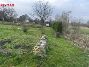 Prodej zahrady, Chropyně, 379 m2