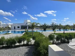 Prodej bytu 2+1, Trikomo, Kypr, 96 m2