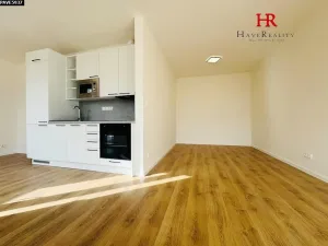 Pronájem bytu 1+kk, Benešov, Suchánkova, 41 m2