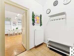 Prodej bytu 2+kk, Praha - Vinohrady, Americká, 76 m2