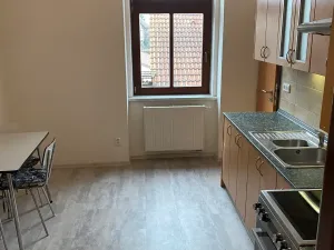 Pronájem bytu 3+1, Praha - Radotín, Horymírovo náměstí, 94 m2