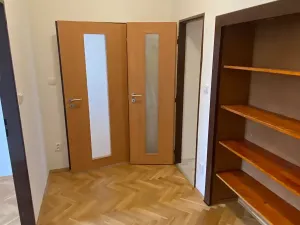 Pronájem bytu 3+1, Praha - Radotín, Horymírovo náměstí, 94 m2