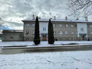 Pronájem bytu 2+1, Tlučná, V Rybníčkách, 47 m2