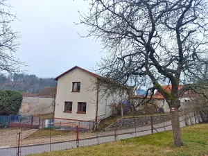 Prodej rodinného domu, Svojšín, 230 m2