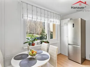 Prodej bytu 3+1, Mojžíř, Jindřicha Plachty, 81 m2