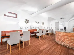 Prodej ubytování, Chlum u Třeboně, Hejtmanská hráz, 1253 m2