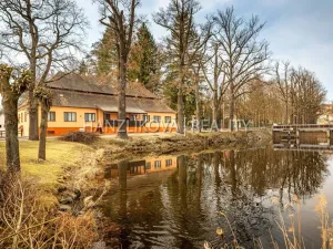 Prodej vícegeneračního domu, Chlum u Třeboně, Hejtmanská hráz, 1253 m2