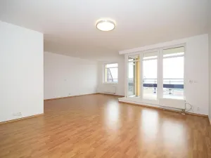 Pronájem bytu 5+kk, Praha - Libeň, Nad Okrouhlíkem, 186 m2
