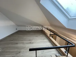 Pronájem bytu 2+kk, Olomouc, Hněvotínská, 80 m2