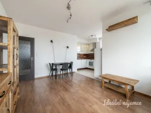 Pronájem bytu 3+kk, Praha - Vysočany, Pod Harfou, 71 m2