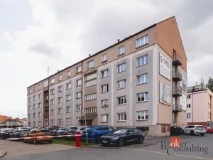 Prodej bytu 3+1, Plzeň - Lobzy, Částkova, 85 m2