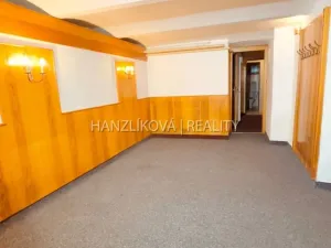 Pronájem obchodního prostoru, České Budějovice, Dvořákova, 80 m2