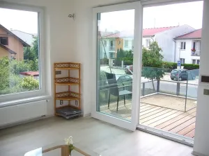 Pronájem bytu 2+kk, Vestec, U Strouhy, 49 m2