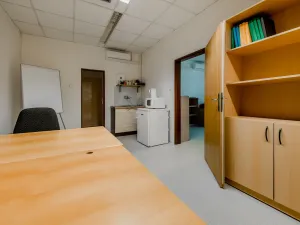 Pronájem kanceláře, Praha - Žižkov, Hartigova, 44 m2