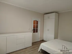 Pronájem bytu 1+1, Znojmo, Dukelských bojovníků, 33 m2