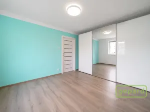 Prodej bytu 3+1, Karlovy Vary, Šumavská, 99 m2