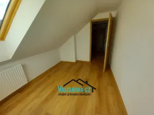 Pronájem bytu 4+1, Kroměříž, 107 m2