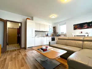 Pronájem bytu 2+kk, Praha - Háje, Loosova, 55 m2