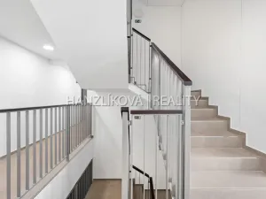 Pronájem bytu 1+kk, České Budějovice, Hálkova, 24 m2