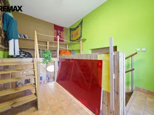 Prodej obchodního prostoru, Karlovy Vary, Jugoslávská, 142 m2