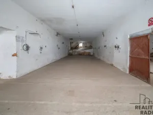 Prodej skladu, Chudenice, Mírové nám., 1906 m2