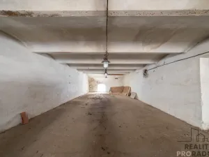 Prodej skladu, Chudenice, Mírové nám., 1906 m2