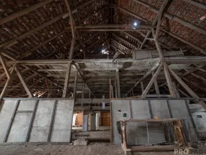 Prodej výrobních prostor, Chudenice, Mírové nám., 1906 m2