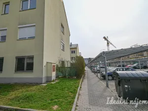 Pronájem bytu 2+1, Brno, Ponětovická, 62 m2