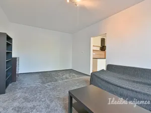 Pronájem bytu 1+1, Brno - Řečkovice, Horácké náměstí, 44 m2