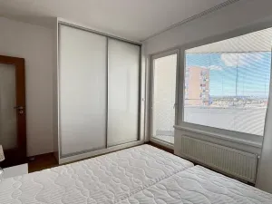 Pronájem bytu 2+kk, Praha - Horní Měcholupy, Hornoměcholupská, 66 m2