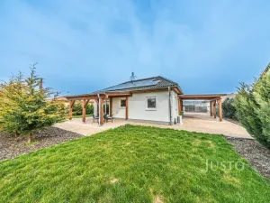 Prodej rodinného domu, Doksany, 83 m2