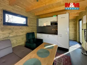 Prodej mobilheimu, Holasice, náměstí Rudé armády, 29 m2