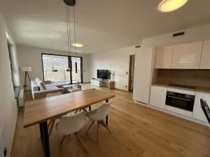 Pronájem bytu 2+kk, Praha - Modřany, Mezi vodami, 72 m2