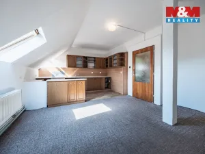 Prodej rodinného domu, Velim - Vítězov, 450 m2