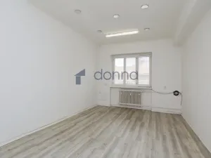 Pronájem kanceláře, Praha, Blanická, 17 m2