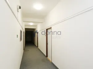 Pronájem kanceláře, Praha, Blanická, 17 m2