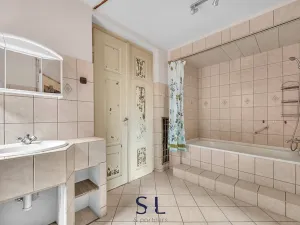 Prodej rodinného domu, Mimoň, nám. 1. máje, 256 m2