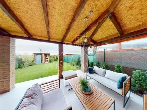 Prodej rodinného domu, Postřižín, 106 m2