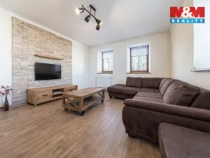 Prodej rodinného domu, Pluhův Žďár, 300 m2