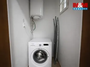 Pronájem bytu 1+kk, Louny, Palackého, 36 m2