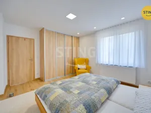 Pronájem bytu 2+1, Topolná, 71 m2