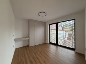 Pronájem bytu 3+kk, Mladá Boleslav - Čejetice, Koněvova, 71 m2