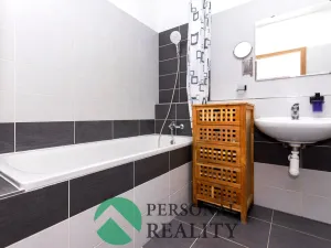 Prodej bytu 4+kk, Pardubice, Bělehradská, 80 m2